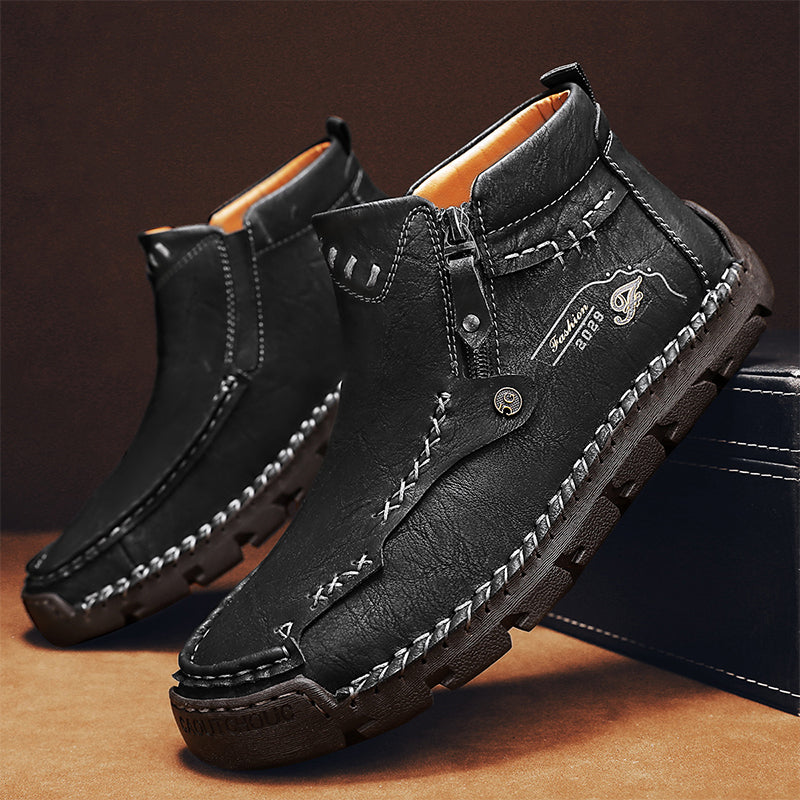 (⏰Last Day 70% OFF🔥)Men's Top-Quality Motorcycle Boots Hand-Stitched Genuine Leather Boots-Wide Toe Waterproof Anti-Slip Anti-Sprain Suitable for Work Driving Hiking