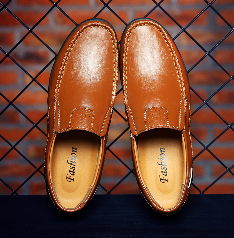 Men's Slip-on Calfskin Leather Round Toe Classic Business Penny Loafers