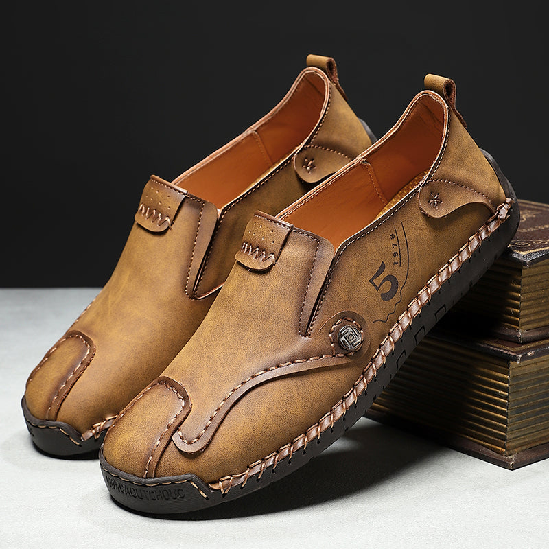 (🎁Free Orthotic Insoles🔥)Men’s Leather Slip-On Loafers – Comfortable, Breathable & Supportive Driving Shoes with Grippy Sole for Daily Wear