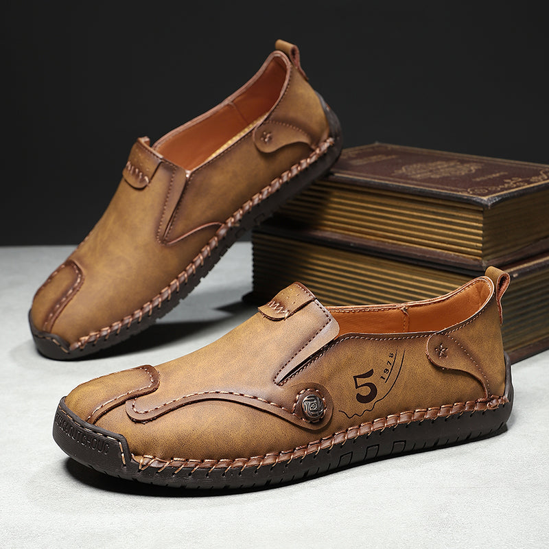 (🎁Free Orthotic Insoles🔥)Men’s Leather Slip-On Loafers – Comfortable, Breathable & Supportive Driving Shoes with Grippy Sole for Daily Wear