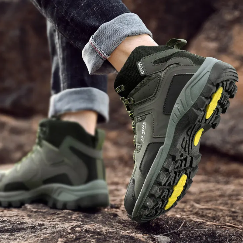 ⏰LAST DAY-70%OFF🛒Men's Professional Hiking Boots – Waterproof Mountain Boots with Reinforced Ankle Support, Shock-Absorbing Sole, Built for Climbing & Harsh Terrain