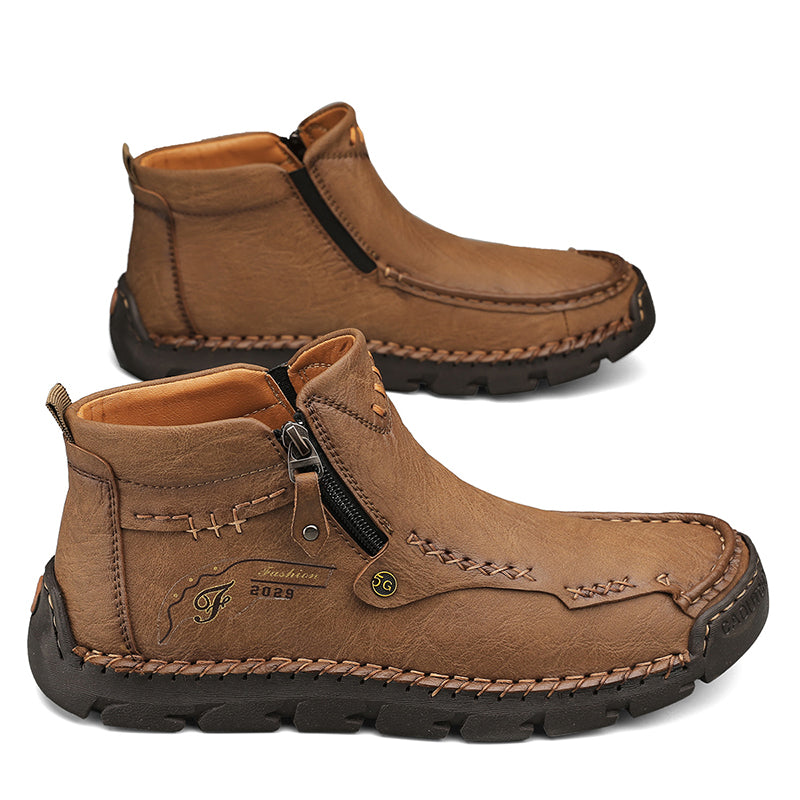 (⏰Last Day 70% OFF🔥)Men's Top-Quality Motorcycle Boots Hand-Stitched Genuine Leather Boots-Wide Toe Waterproof Anti-Slip Anti-Sprain Suitable for Work Driving Hiking