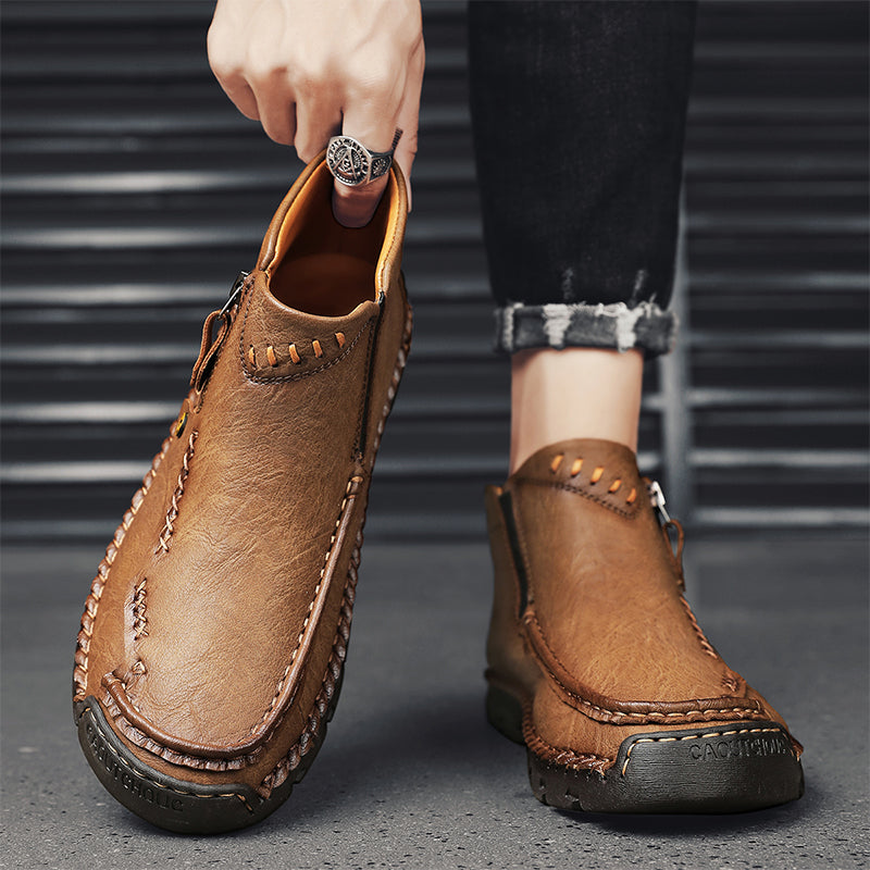 (⏰Last Day 70% OFF🔥)Men's Top-Quality Motorcycle Boots Hand-Stitched Genuine Leather Boots-Wide Toe Waterproof Anti-Slip Anti-Sprain Suitable for Work Driving Hiking